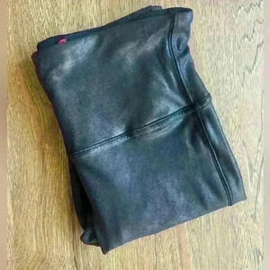 Spanx Leggings Black Metallic Shimmer High Rise Medium Athleisure Party Holiday‎